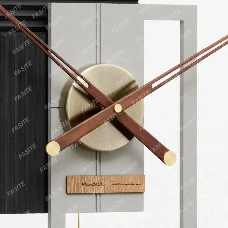 Luxe wandklok modern rood grot - Spa Wellness Luxury recensie en prijs