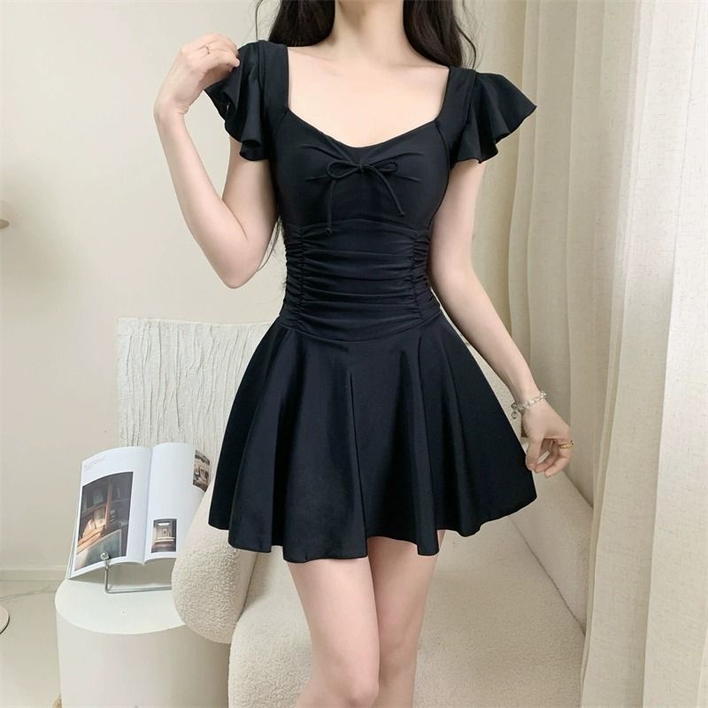 2026 Dames badpak met open rug - Spa & Wellness Centre Lielupe recensie en prijs